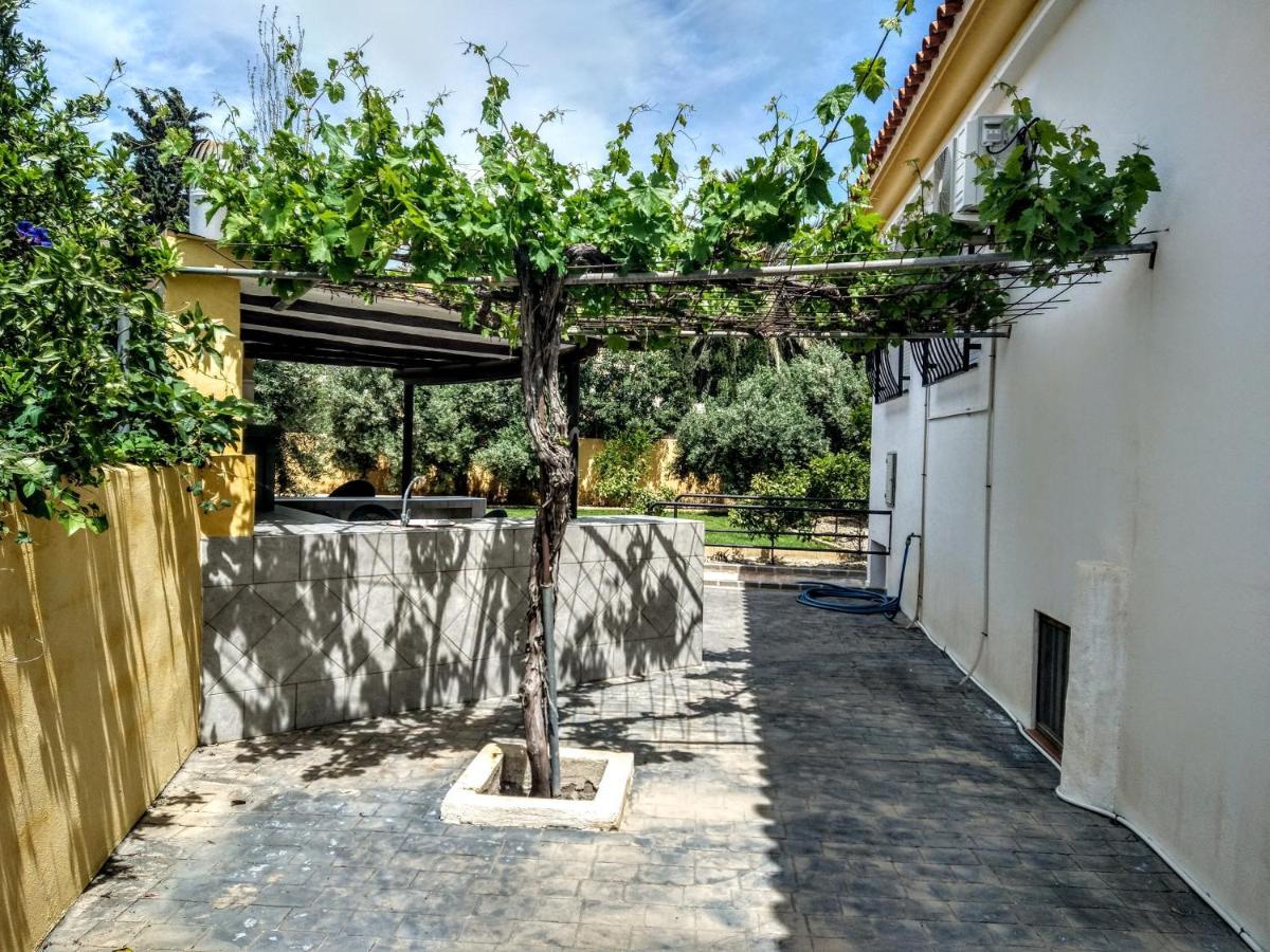 Chalet Con Piscina En Нихар Экстерьер фото