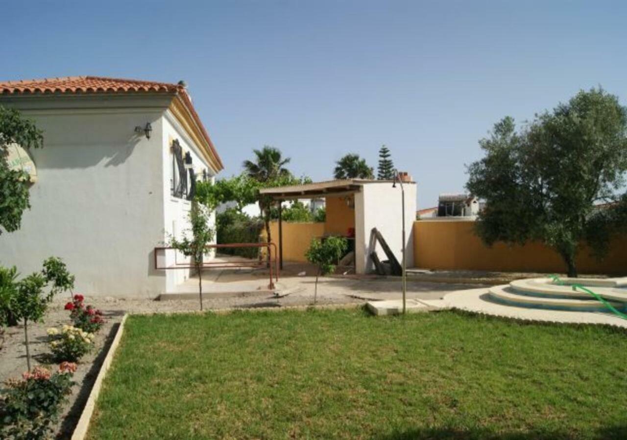 Chalet Con Piscina En Нихар Экстерьер фото